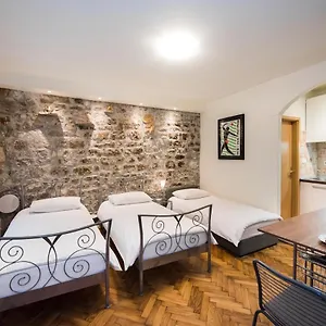 Diocletians Heart Apartamento Split
